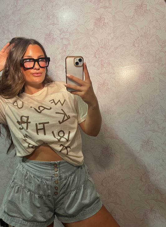 THE BRANDED TEE